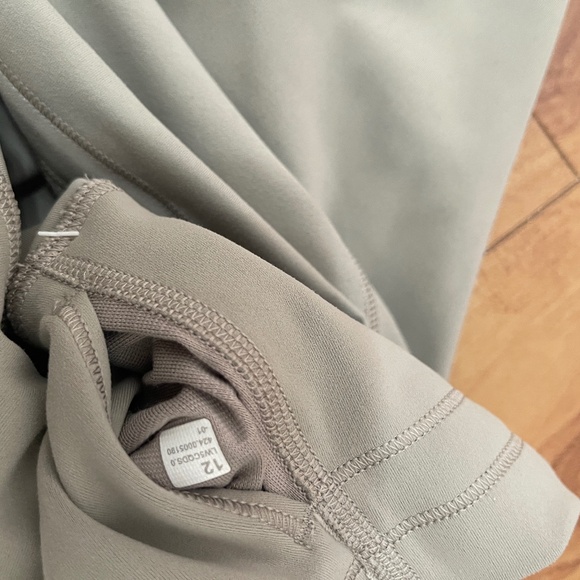 Lululemon Women Wunder Train High Rise Tight Legging Size 12 New With Tag - Picture 4 of 8